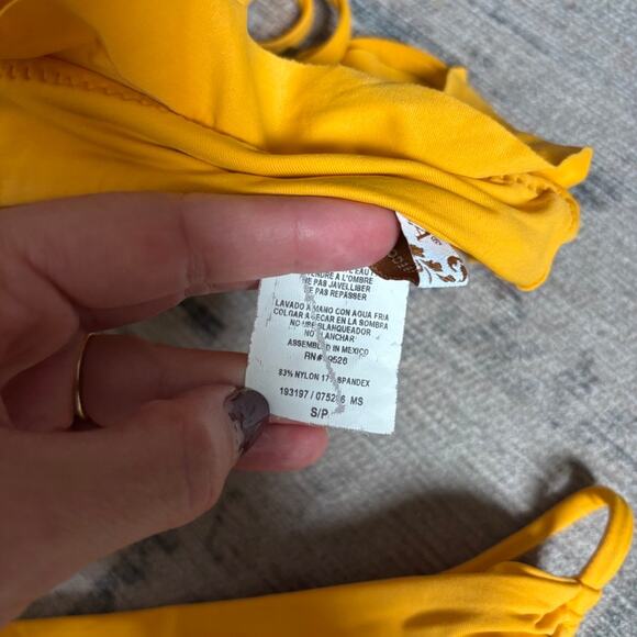 BECCA Two Piece Bikini Yellow XS/S Low Rise Cheeky Ruffle - Picture 5 of 6